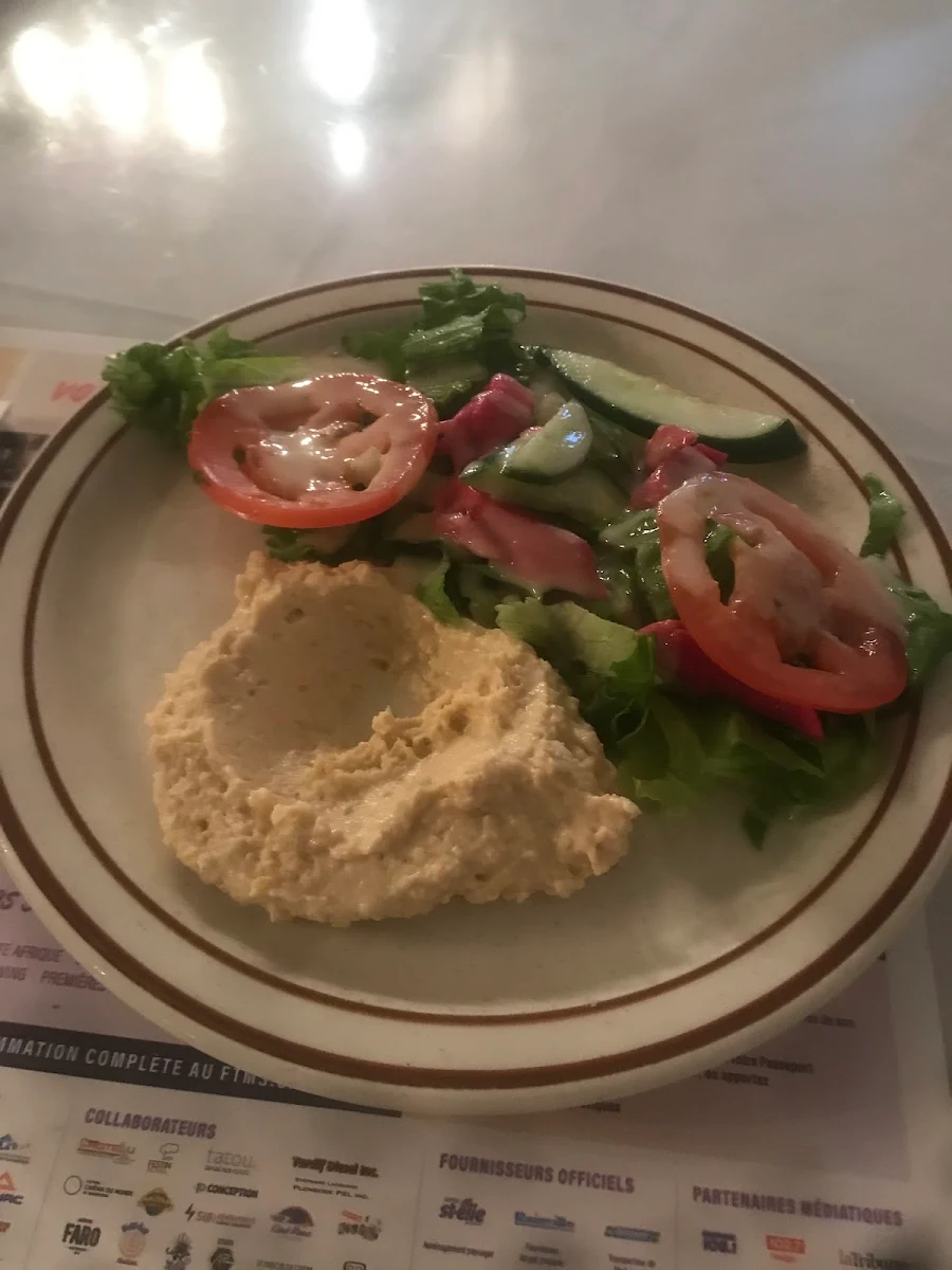 Hummus Plate, Baladi