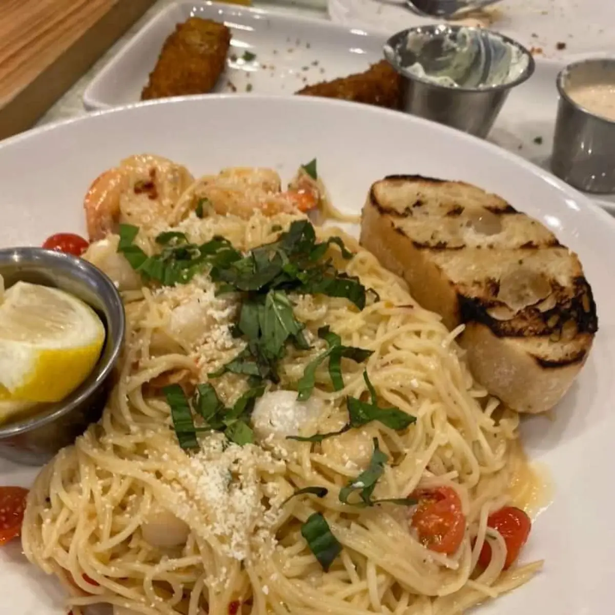 Seafood Scampi