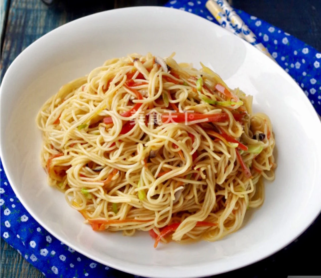 Vegetarian Fried Noodle