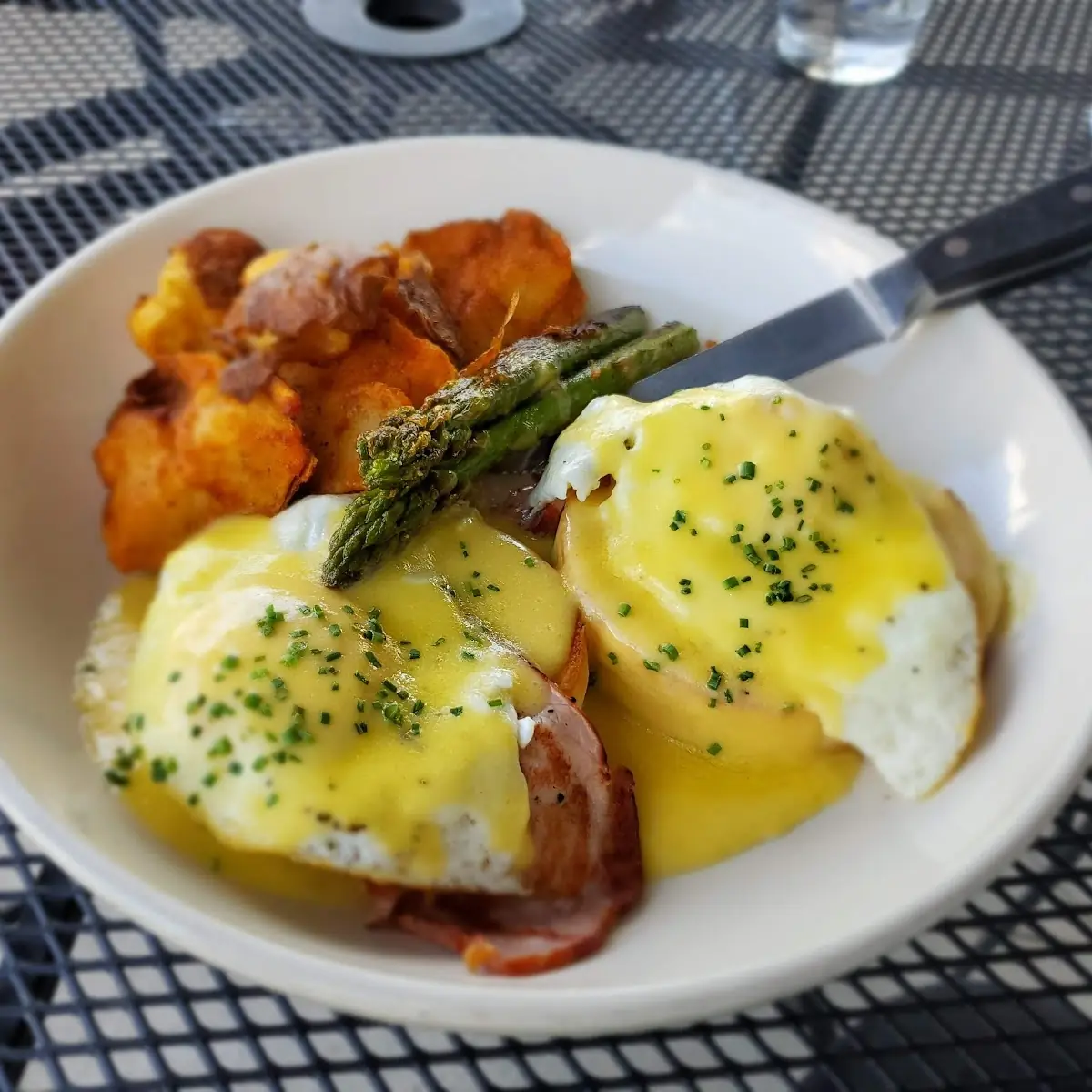 Eggs Benedict