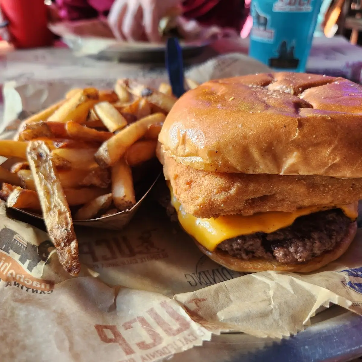 Fried Mac & Cheese Burger