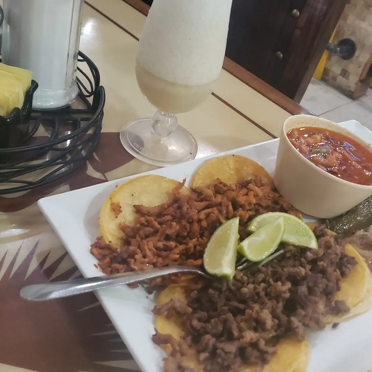 Mini Tacos de Azada Y Pastor