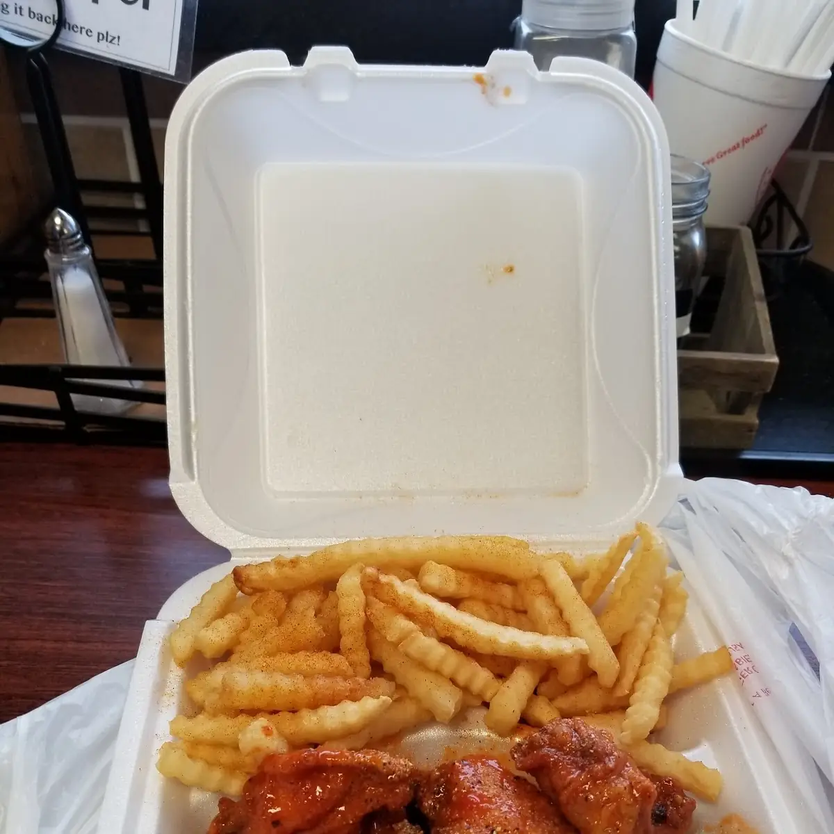 10 Piece Hot Wings with Lemon Pepper