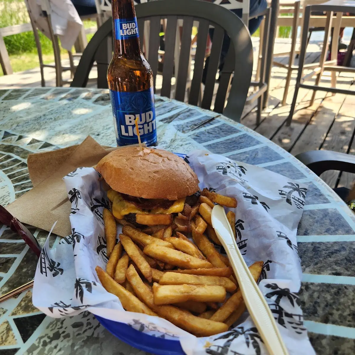 Bacon Cheeseburger