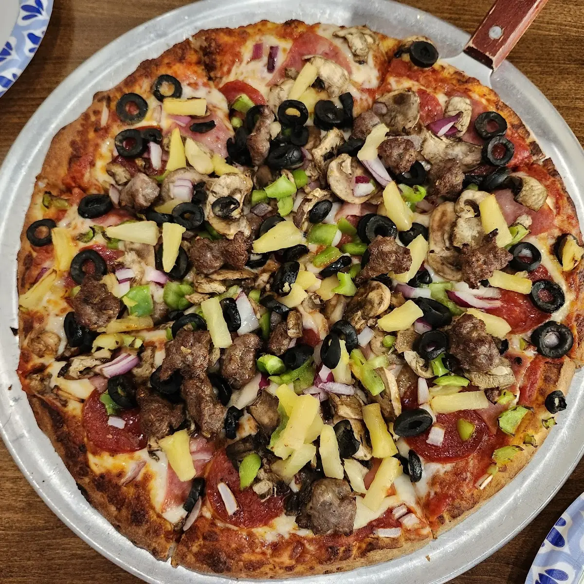 Bacon Deluxe Pizza