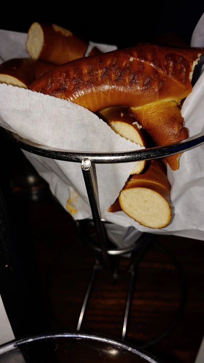 Pretzel Bites with Honey Mustard Dipping Sauce