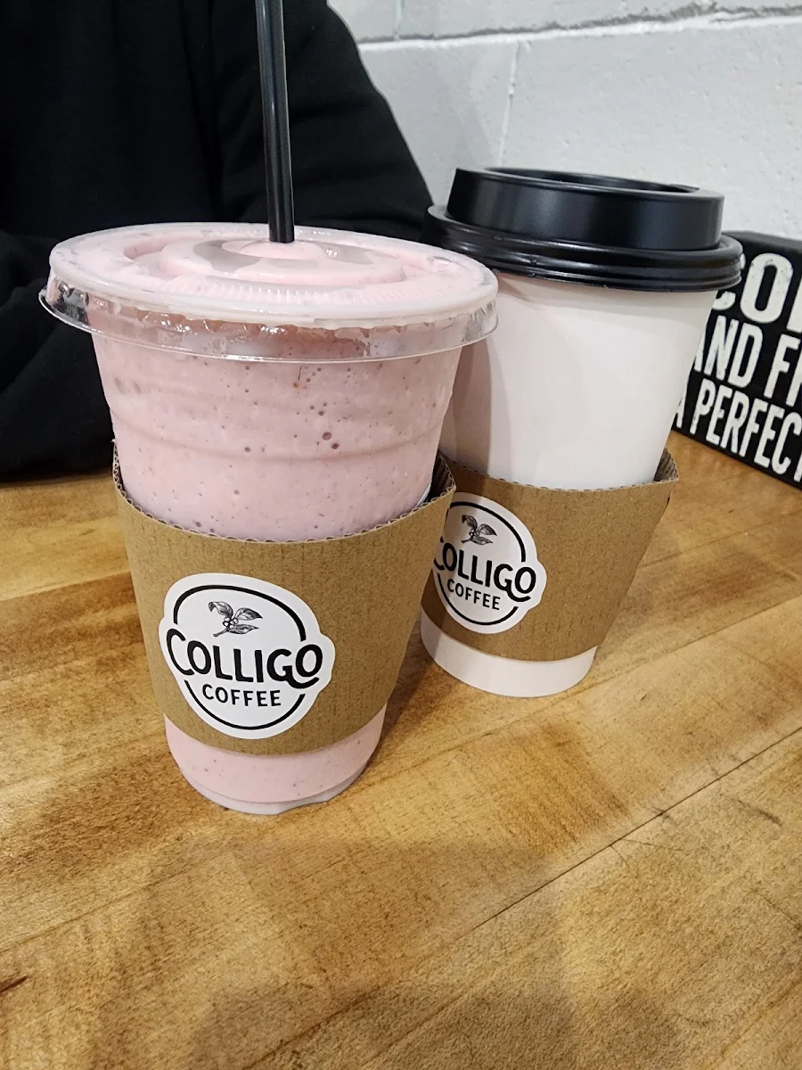 Seasons Confused & Strawberry Banana Smoothy