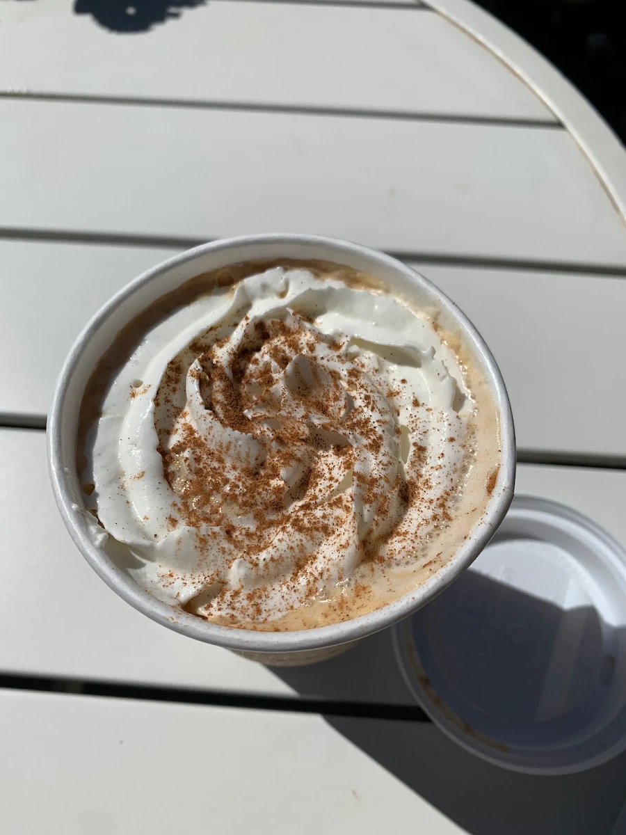 Cinnamon Roll Latte