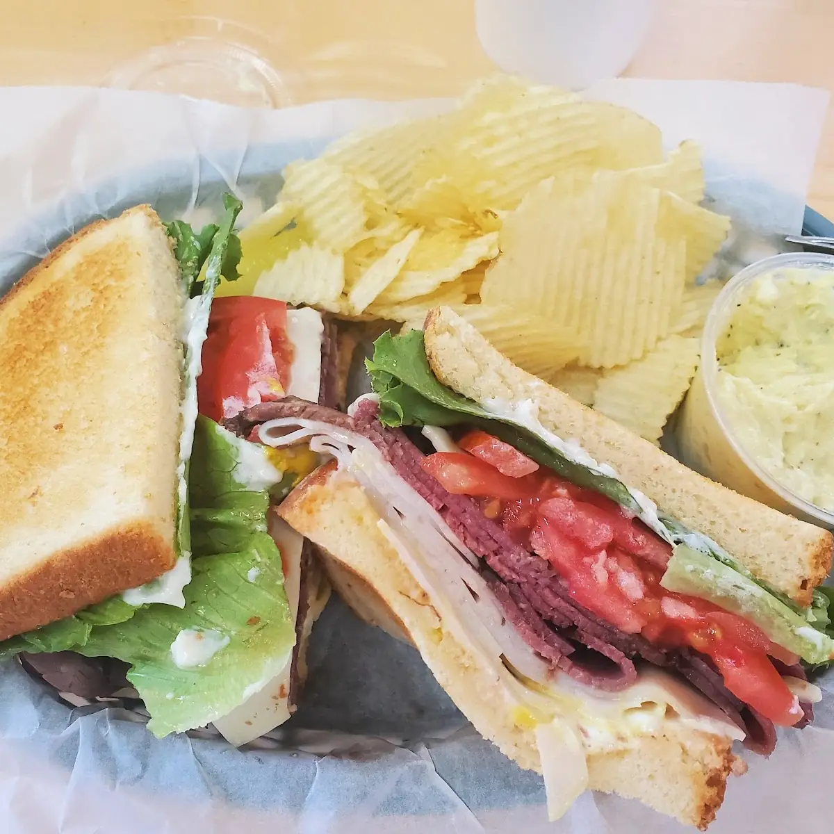 blt Sandwich Basket