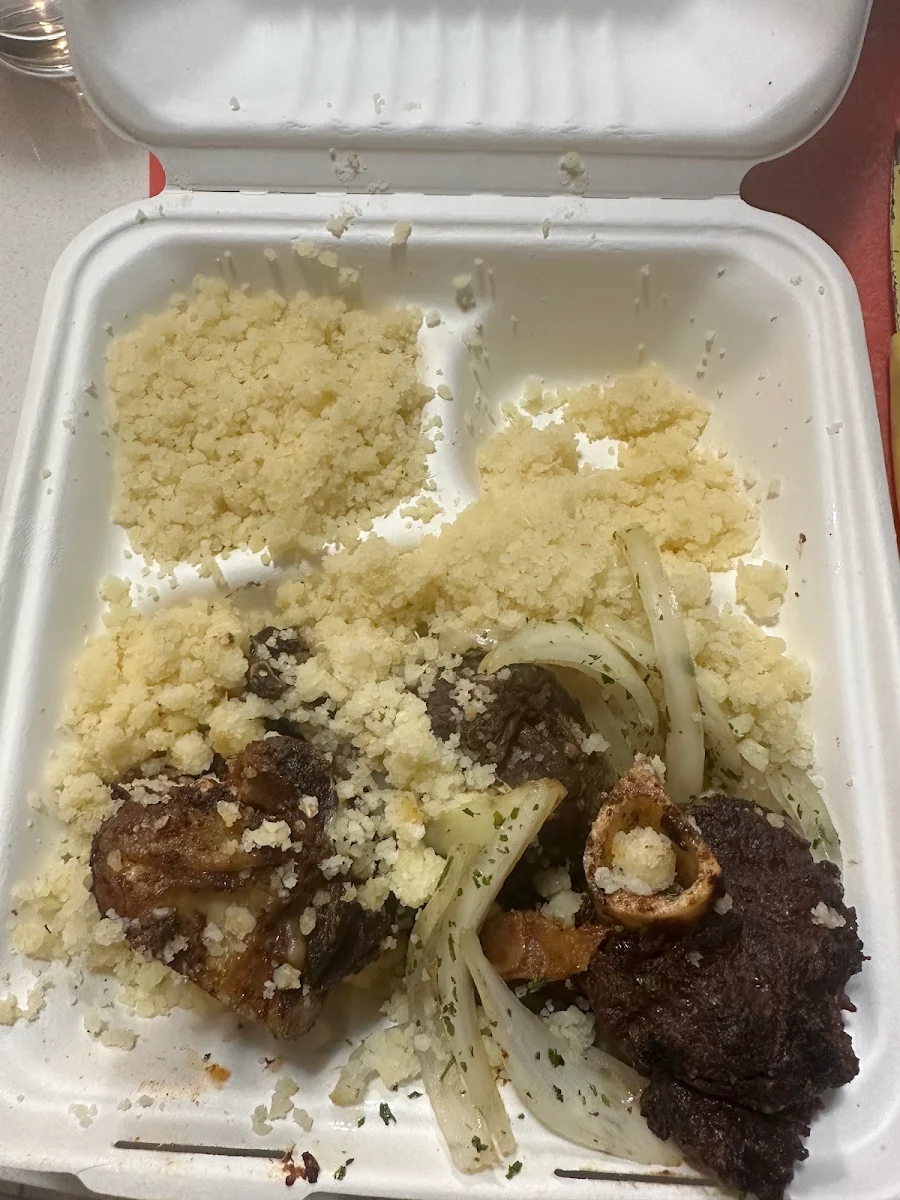 Goat and Attieke, Restaurant Caramela