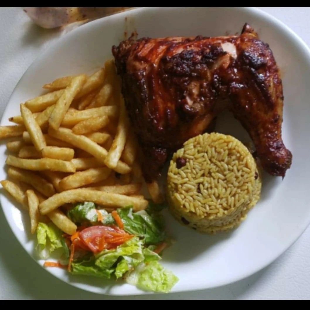 Highlights, Restaurant Caramela