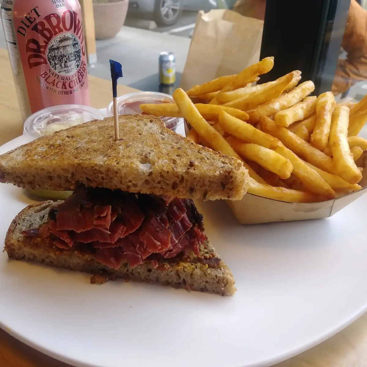 Hot Pastrami Fries