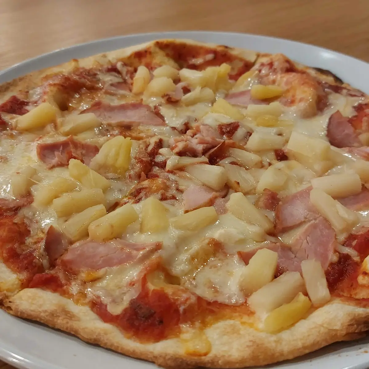 Hawaiian Pizza