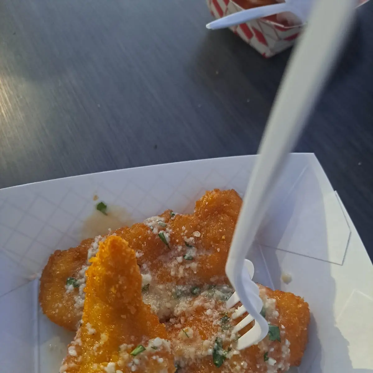 Chicken Tenders with Garlic and Cheese