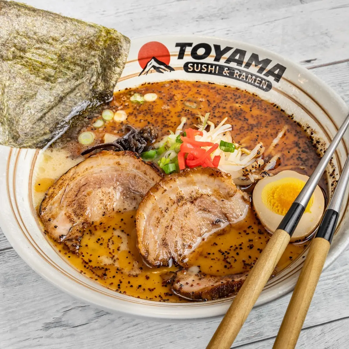 Creamy Pork Broth Tonkotsu Ramen