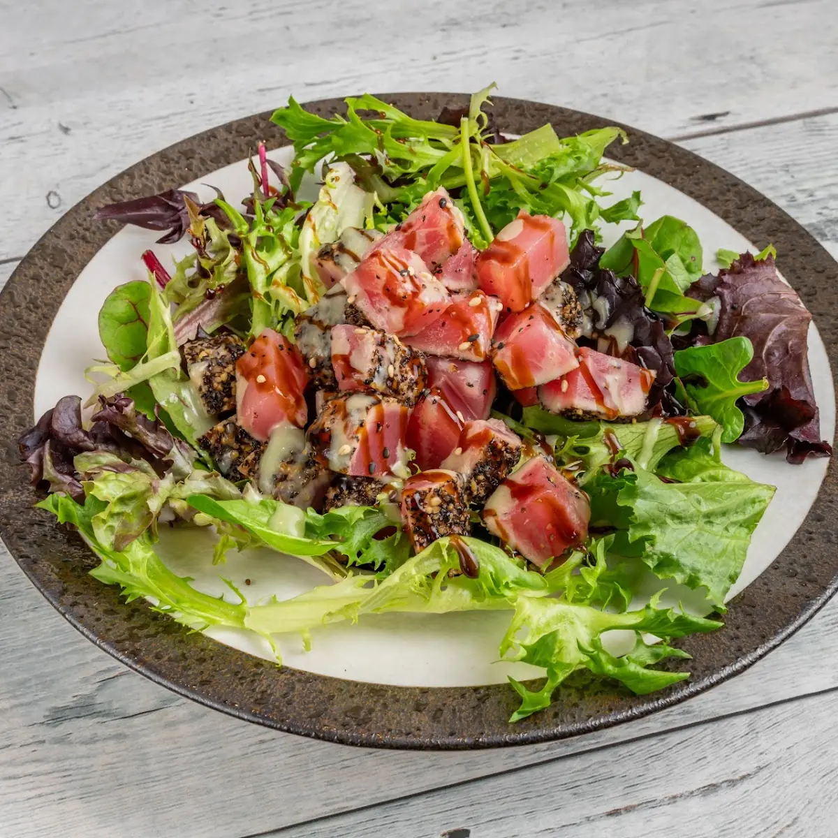 Seared Pepper Tuna Salad