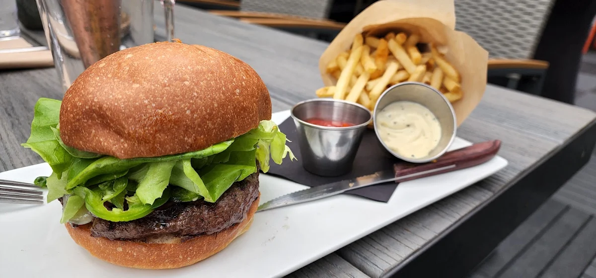 American Wagyu Burger with Jalapenos