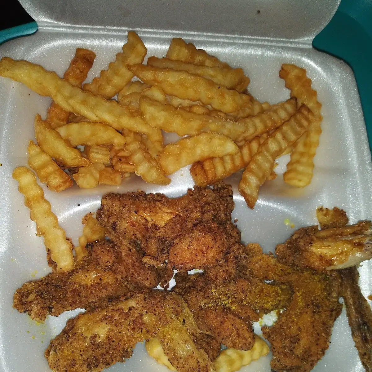 Lemon Pepper Wings Combo