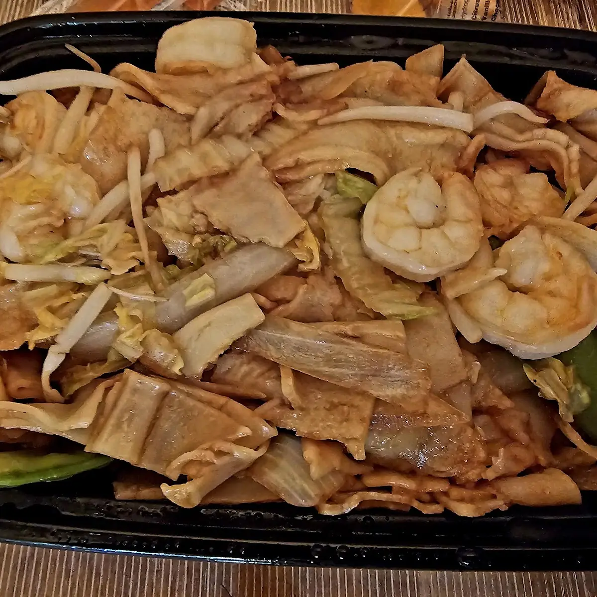 Beef or Shrimp Chow Fun