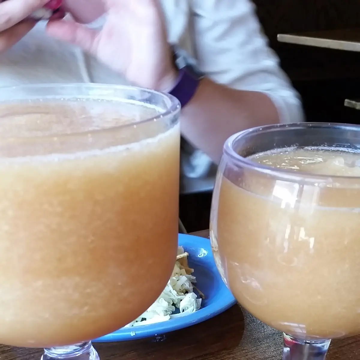 Mango Margaritas Large