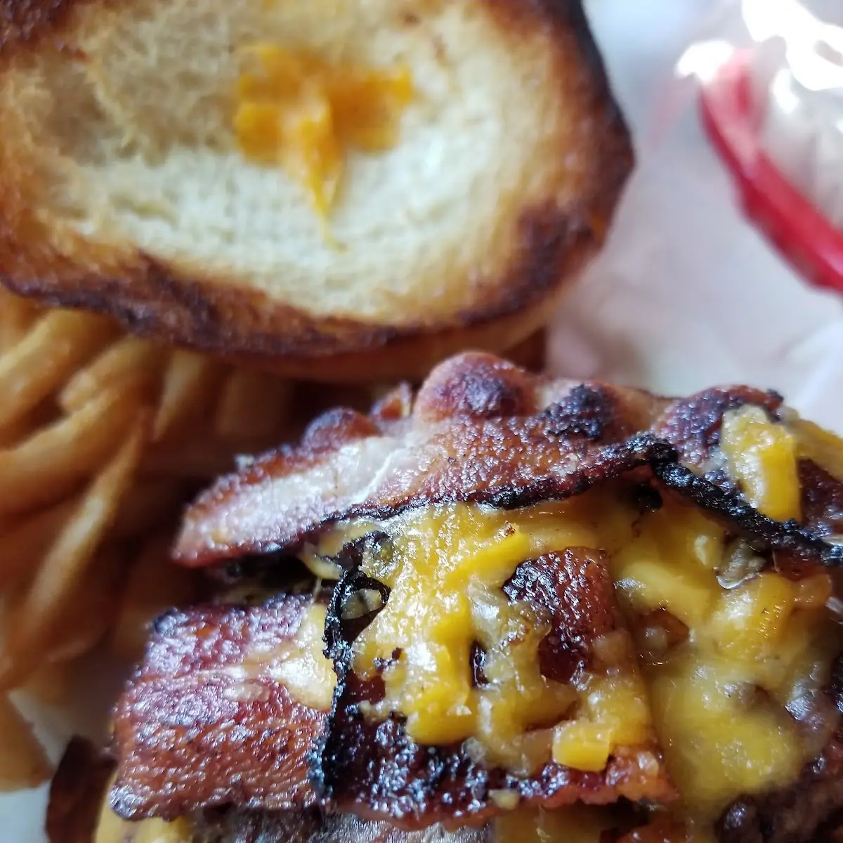 Bacon Cheeseburger