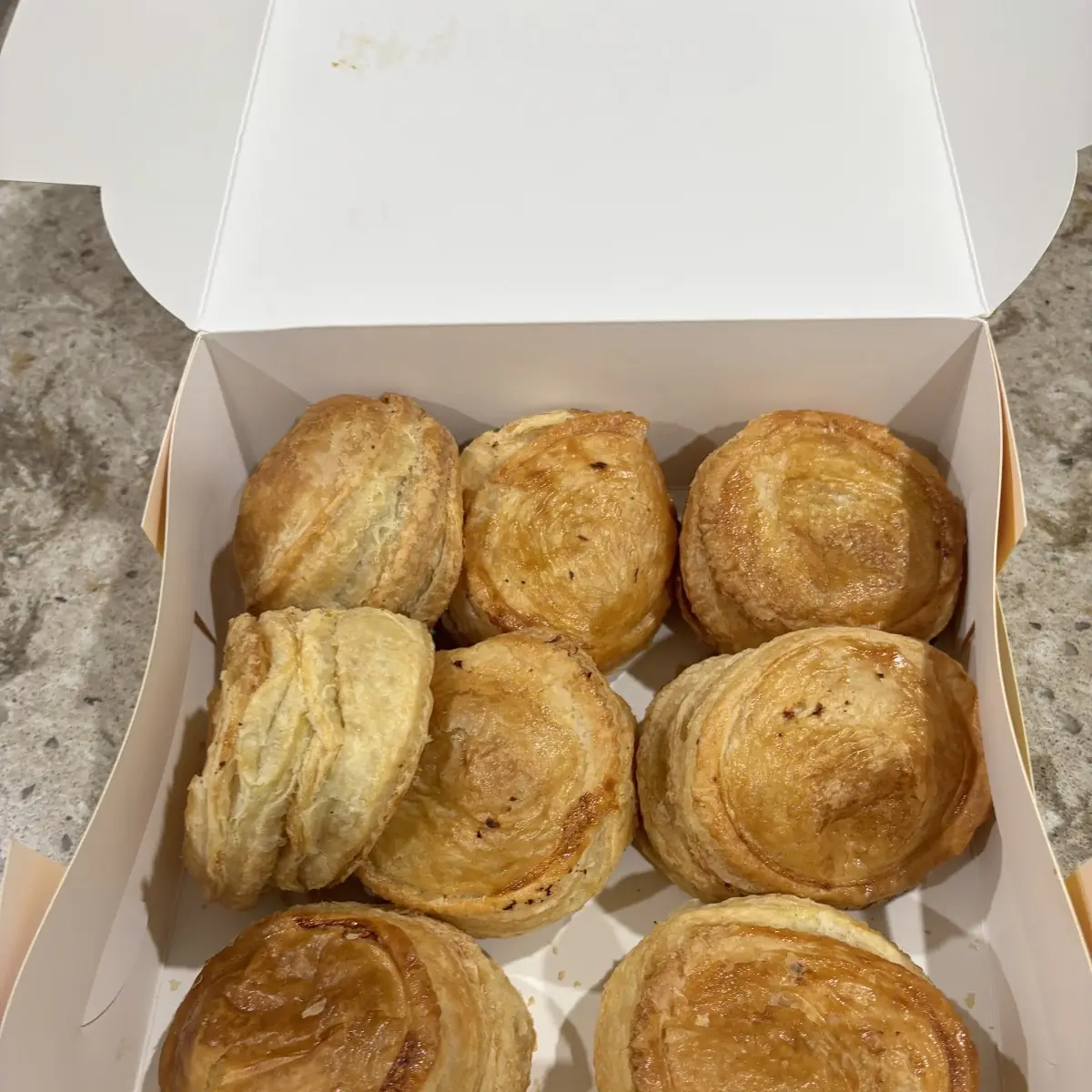 Puff Pastry Buns