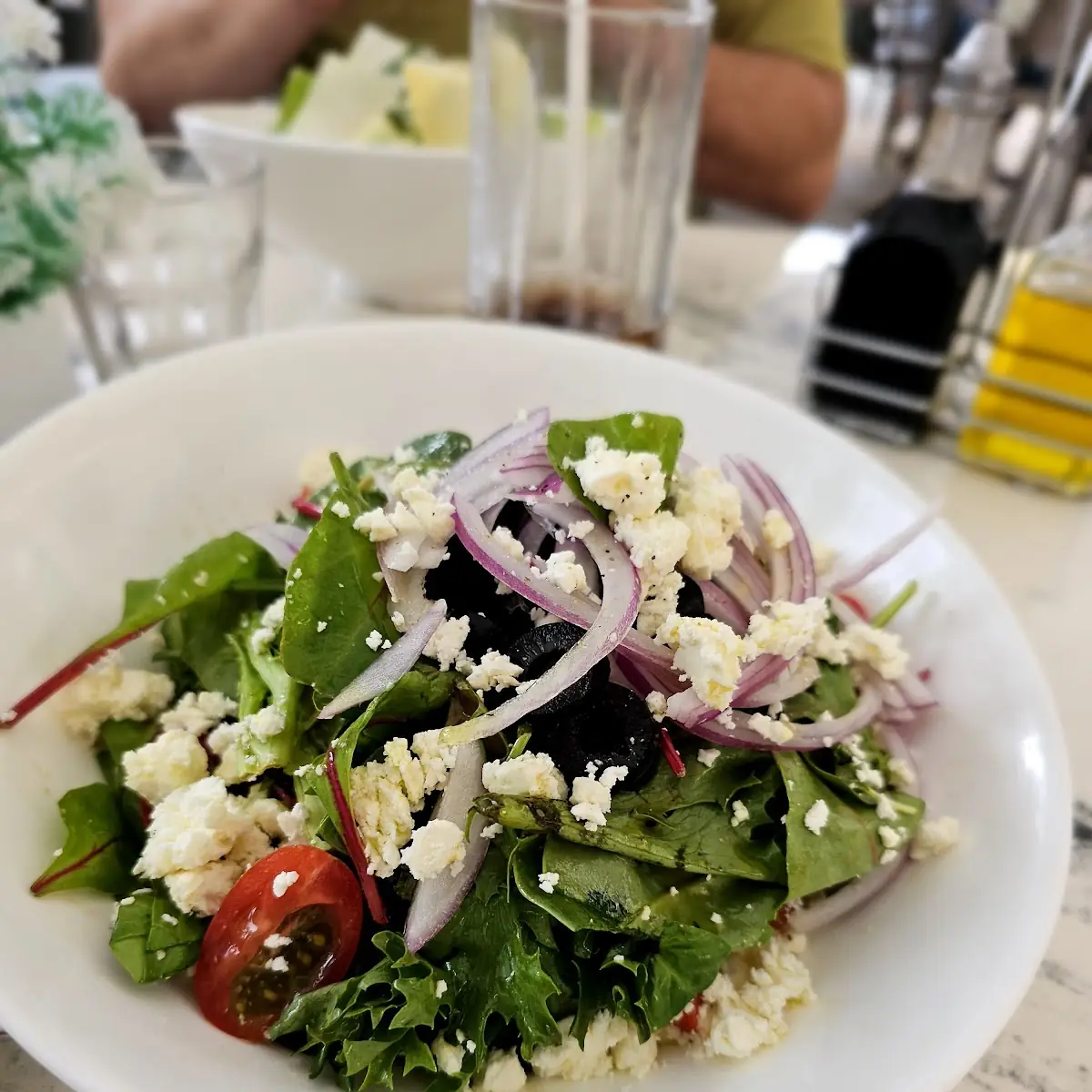 MIXED GREEN SALAD