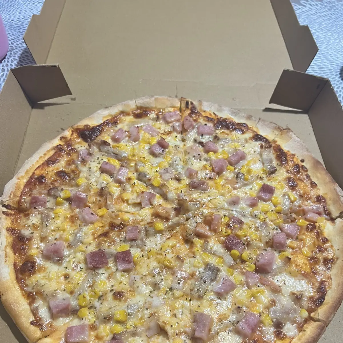 14 Hawaiian Pizza