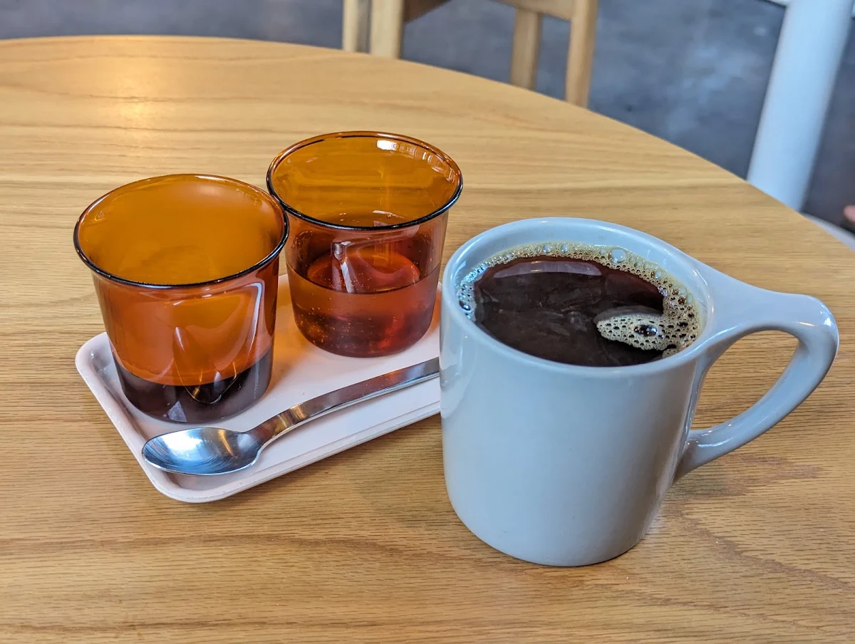 One and One Double Shot Espresso Split in 2 Drinks