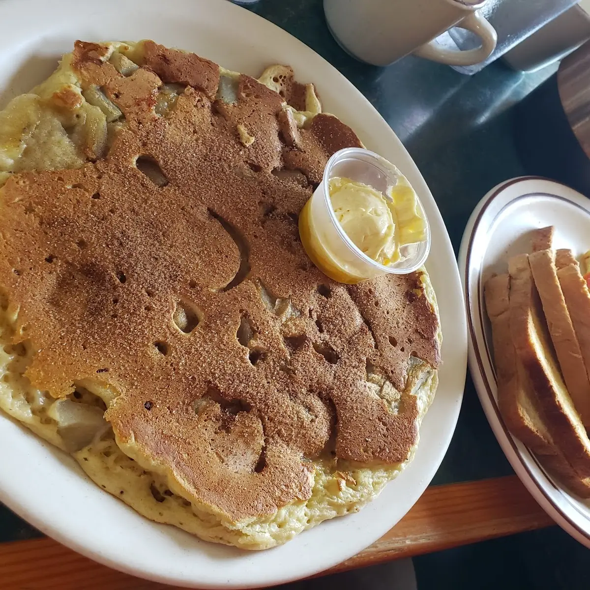 Cinnamon Banana Pancake Veggie Omelette