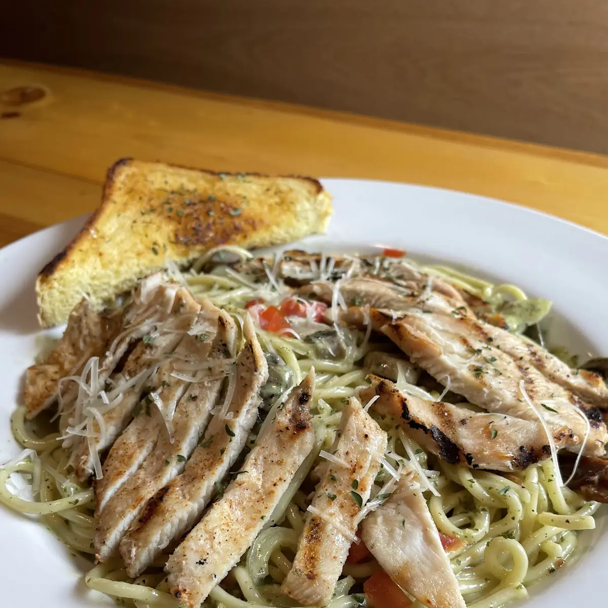 Chicken Spinach Pesto