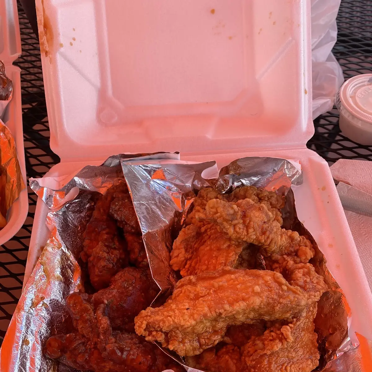 Honey Sriracha Boneless Wings