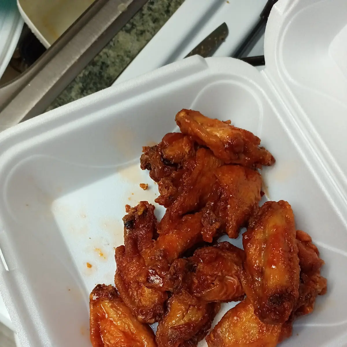 Medium Hot Wings