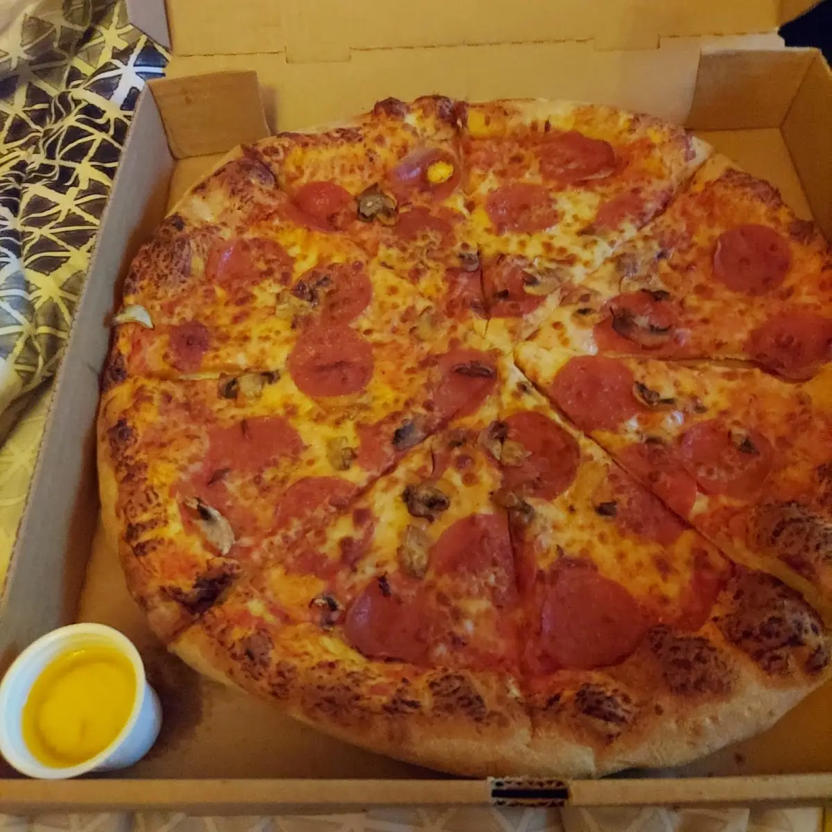 Large Pepperoni and Mushroom Pizza