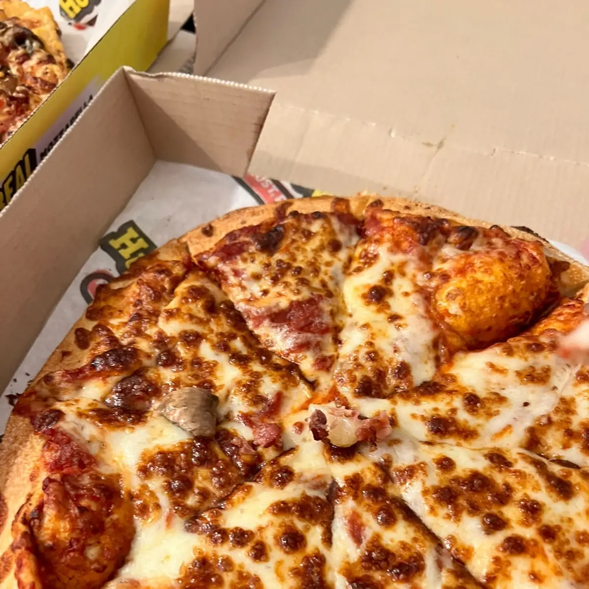 Cheese Pizza