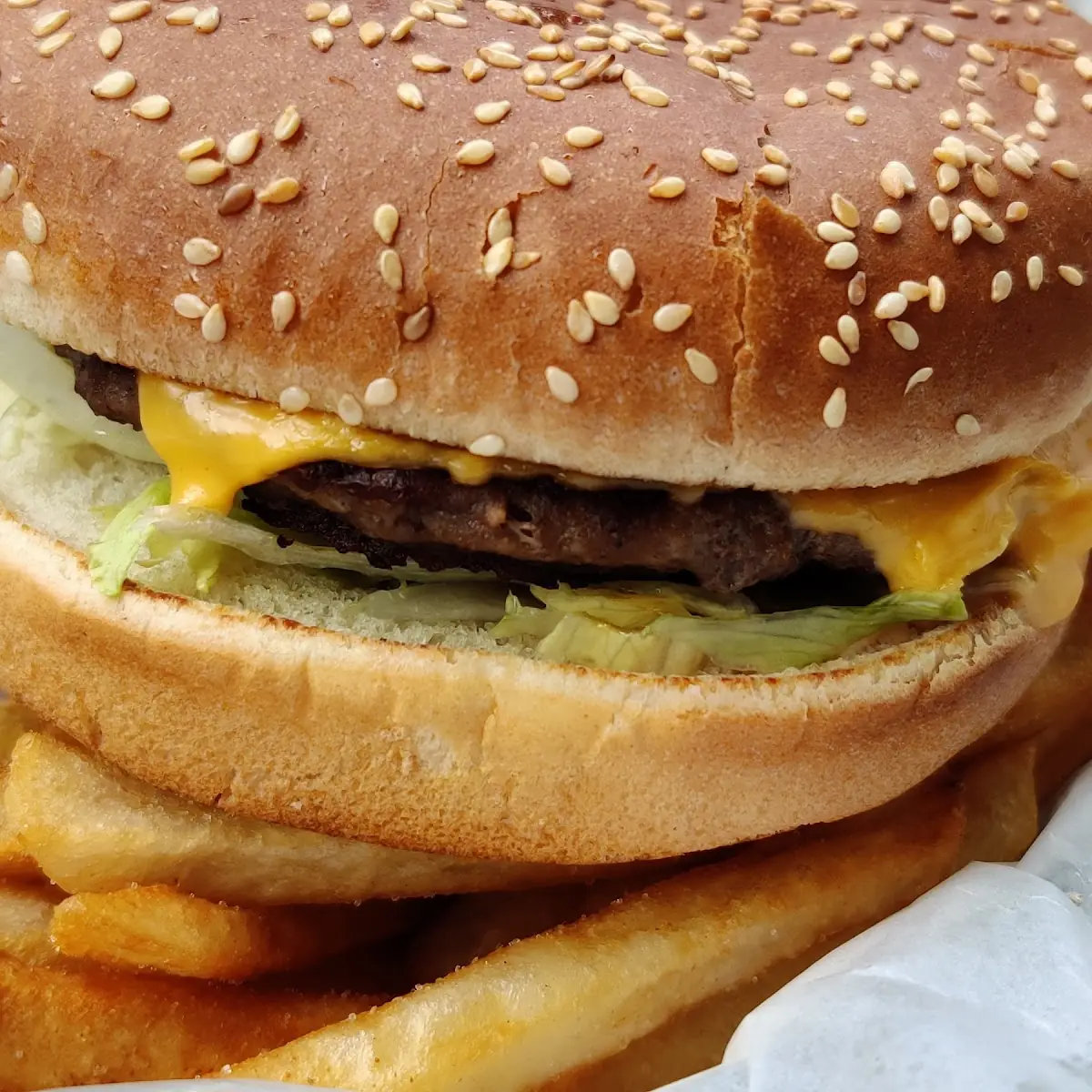 1 4lb Cheeseburger Combo