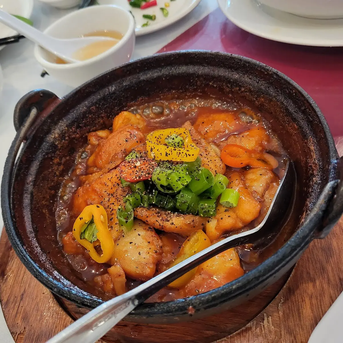 CÁ Kho tộ Caramelized Catfish