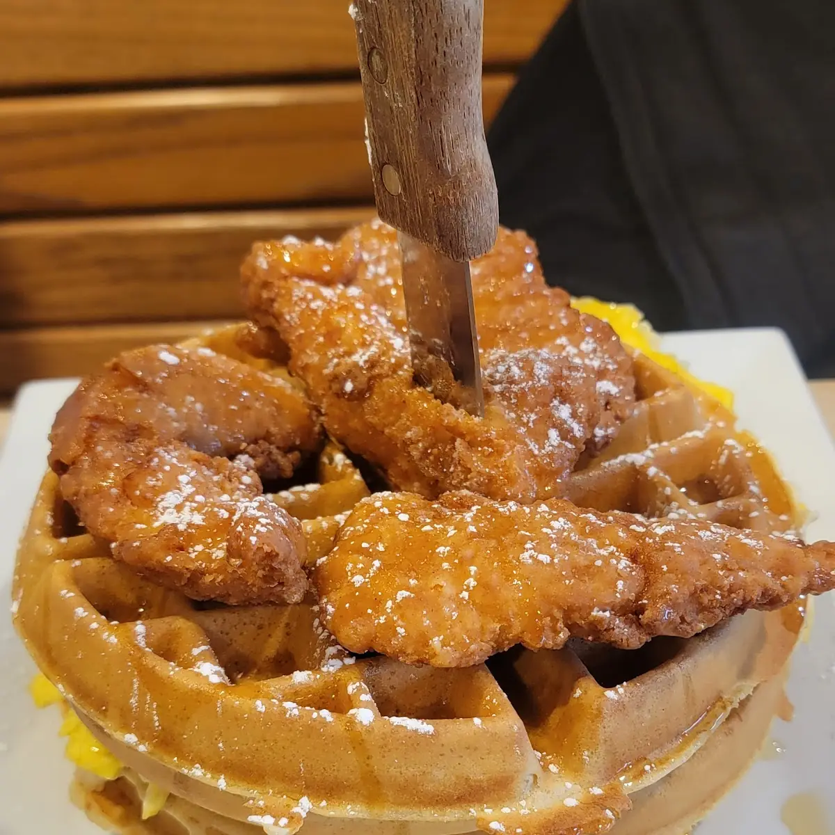 Fried Chicken & Waffle