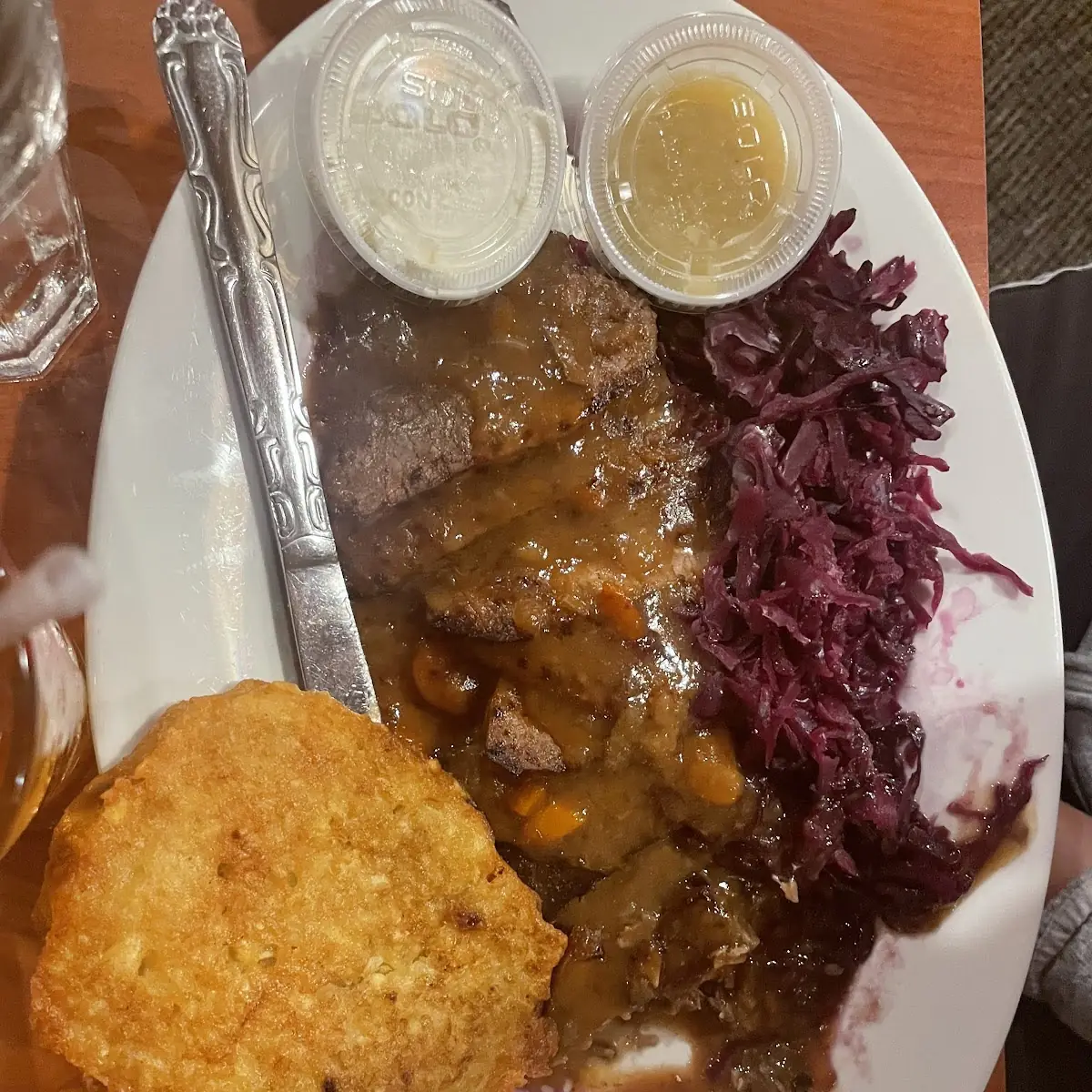 Yankee Pot Roast w Red Cabbage