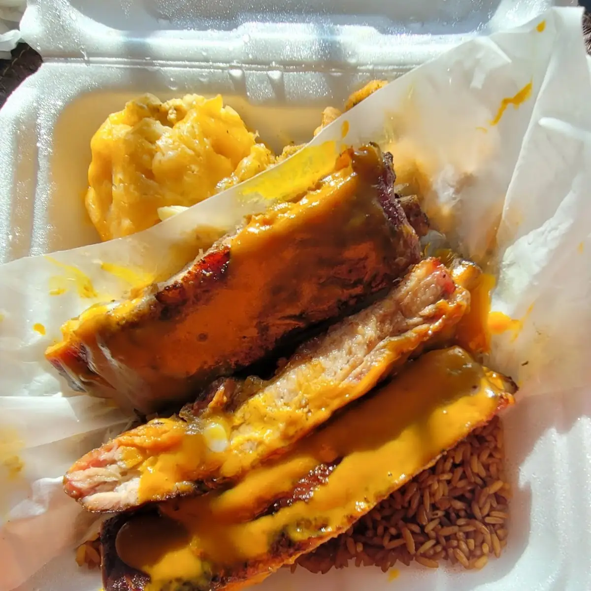 Ribs w Mac & Cheese & Fried Okra & Rice