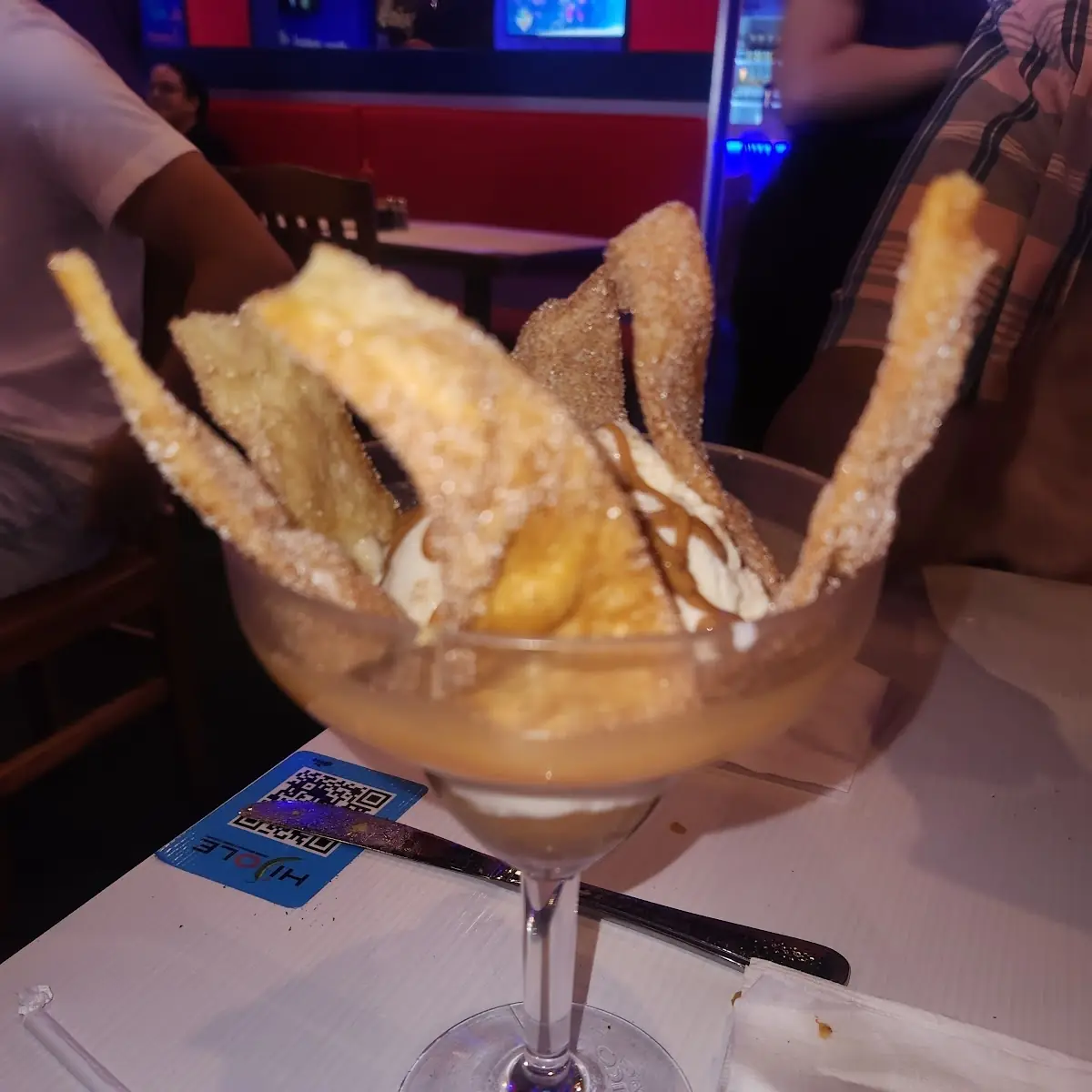 Churros Con Una Bola XE Matecado Y Dulce Leche