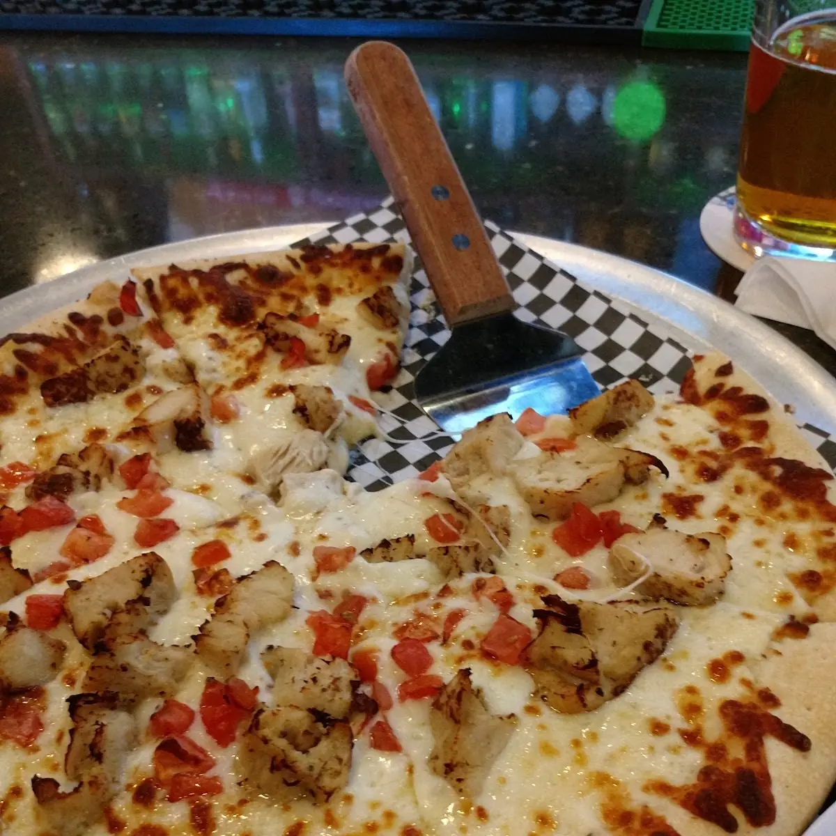 Chicken Alfredo Pizza