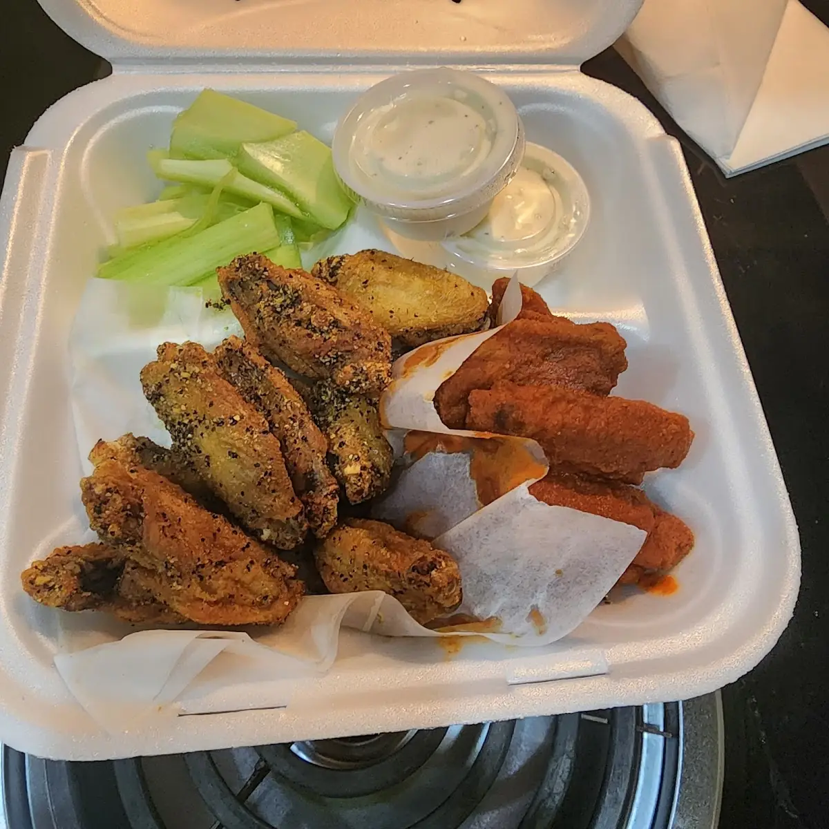 Hot & Lemon Pepper Wings