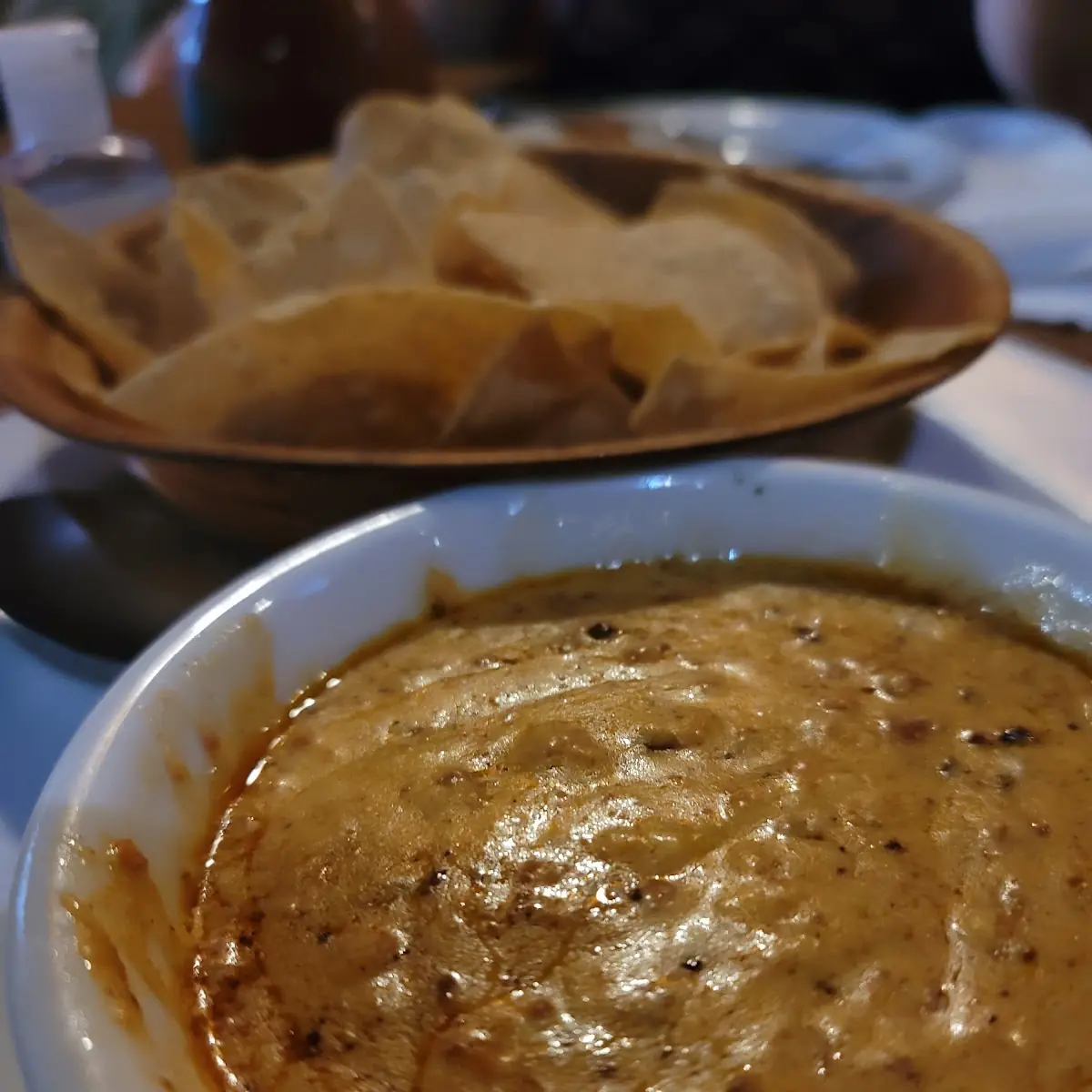 Queso Fundido Con Chorizo