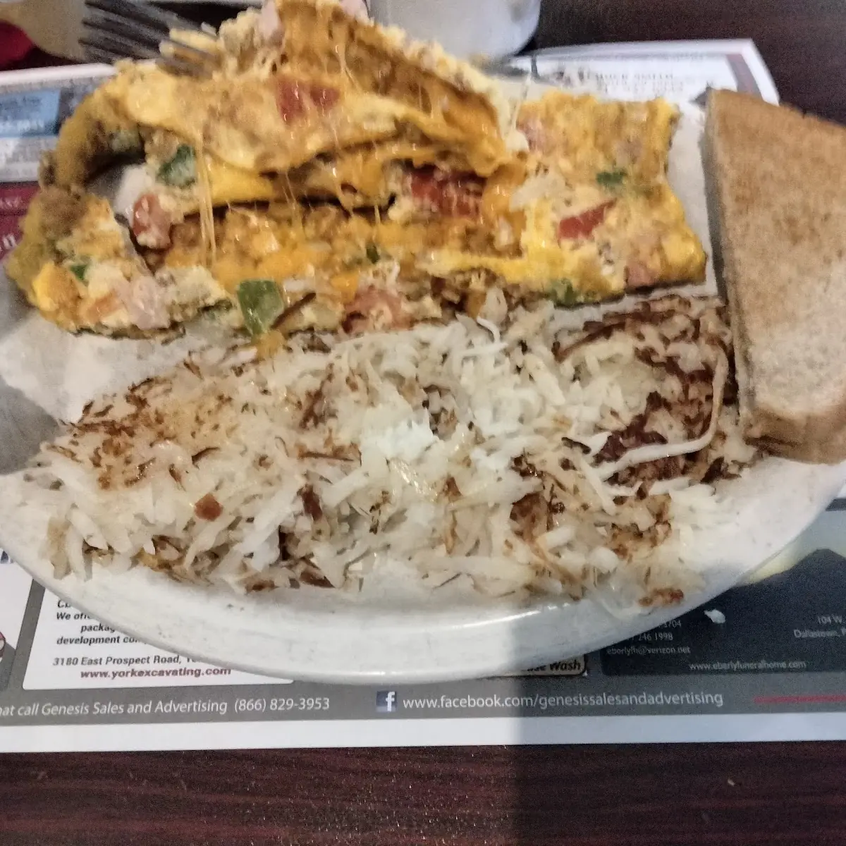 Supreme Omelet with Hash Browns