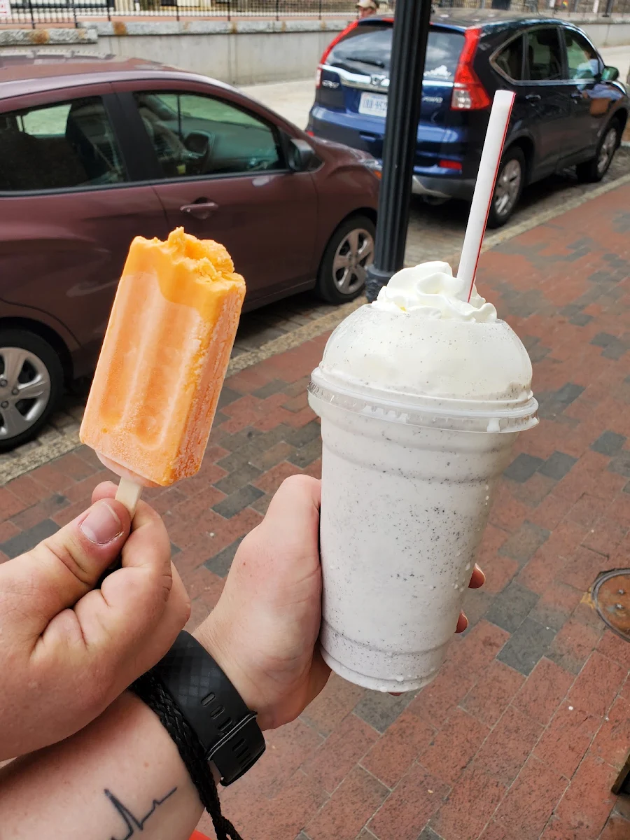 Cookies and Cream Milkshake