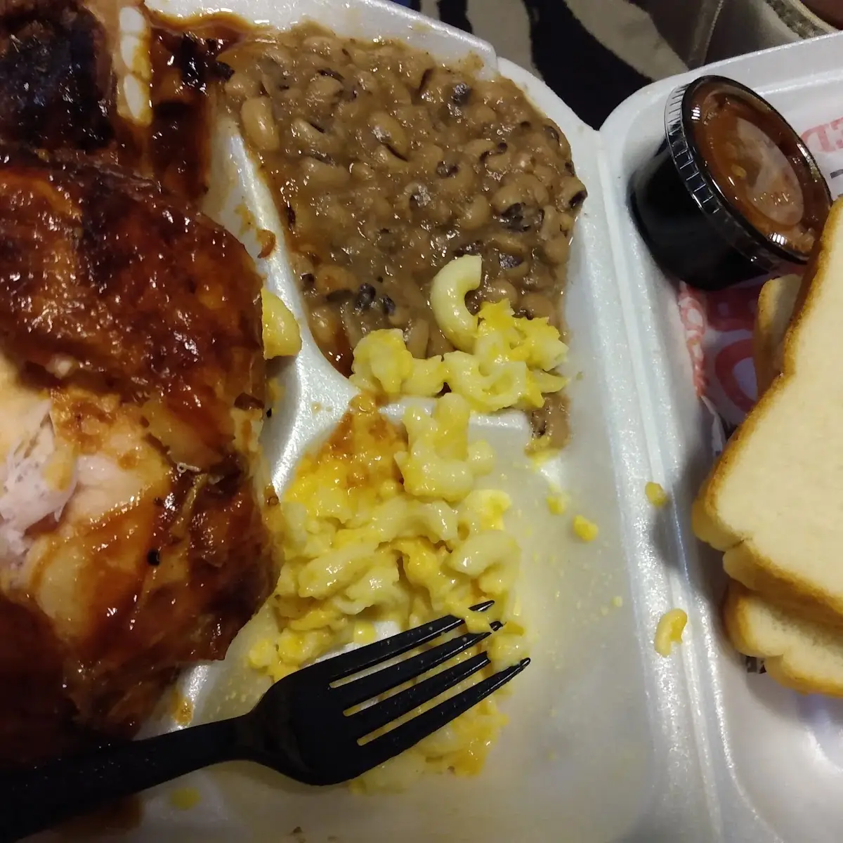 BBQ Chicken Blacked Peas and Mac 'N Cheese