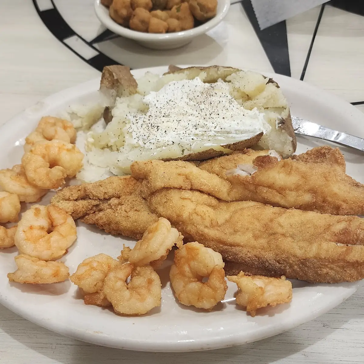 Seafood Combination Platter Choose 2