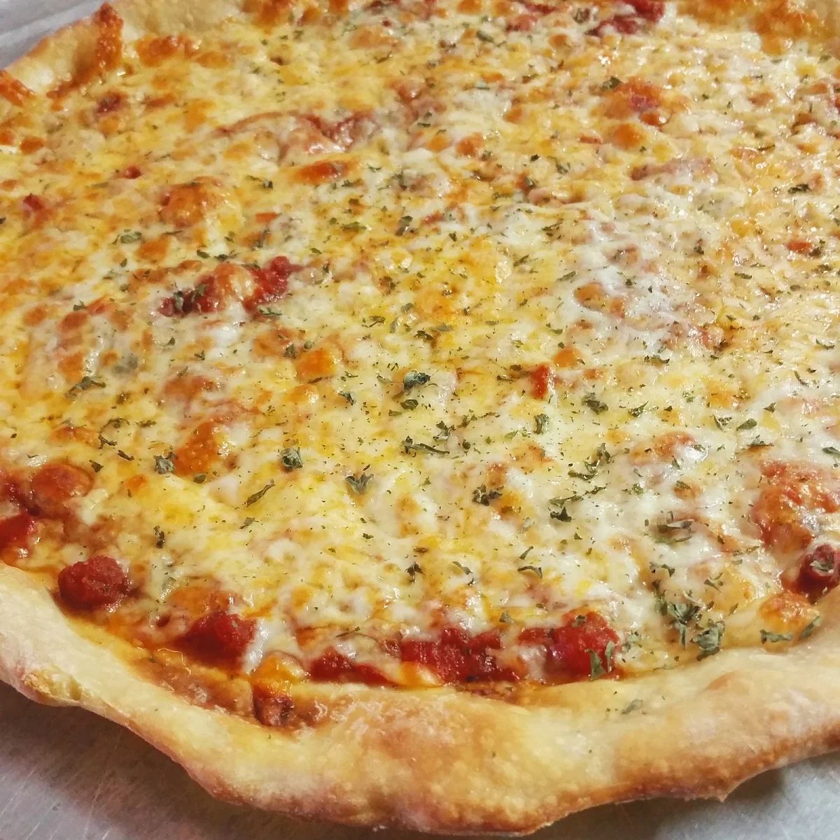 Traditional Cheese Pizza with Tomatoes Pomodoro Sauce and Mozzarella