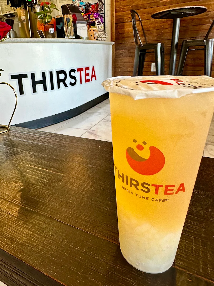 Lychee Iced Tea with Lychee Jelly